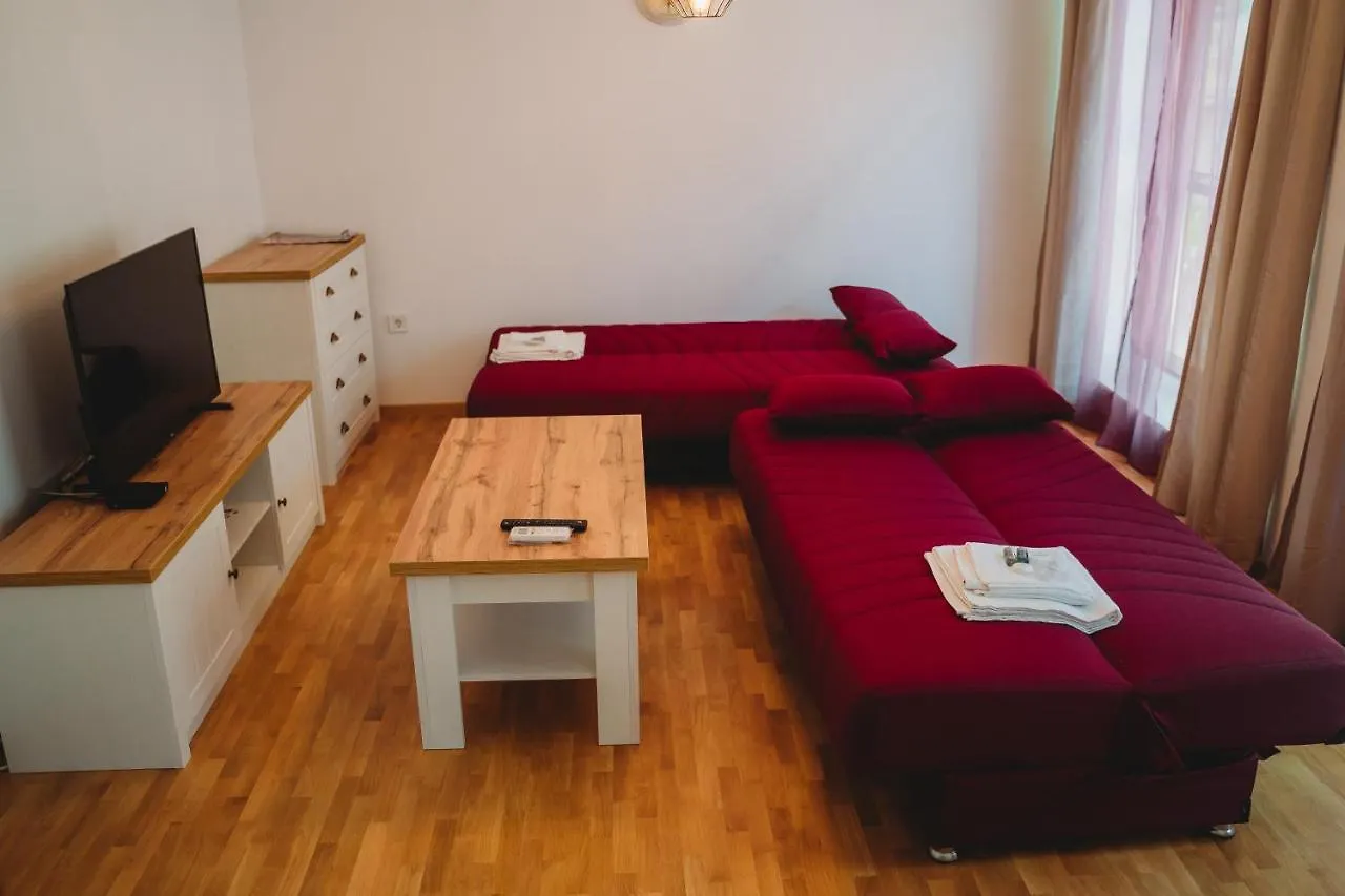 Апартаменты Andreya'S Sea Apartment-Beach, Sea Garden ,Old Town, Free Parking, Free Evcharging Station Варна